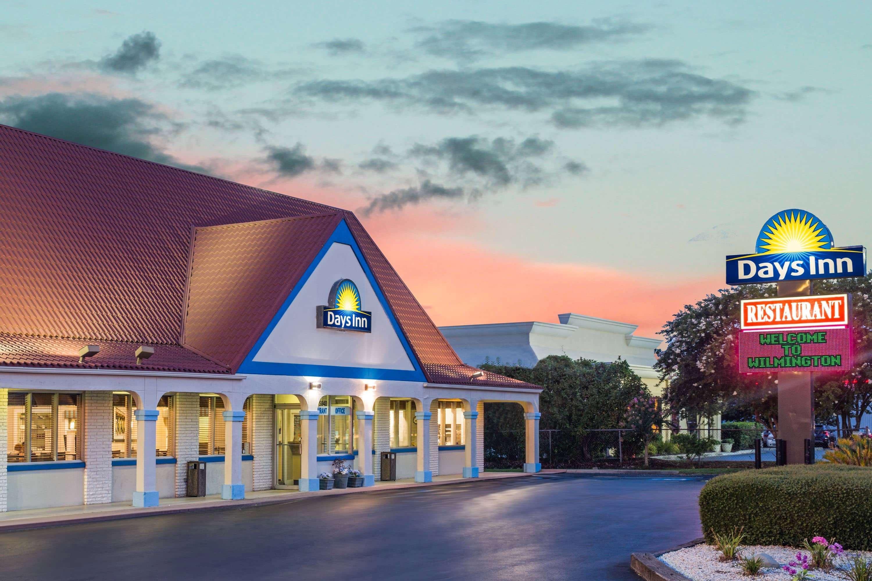 Days Inn By Wyndham Wilmington / University Eksteriør billede